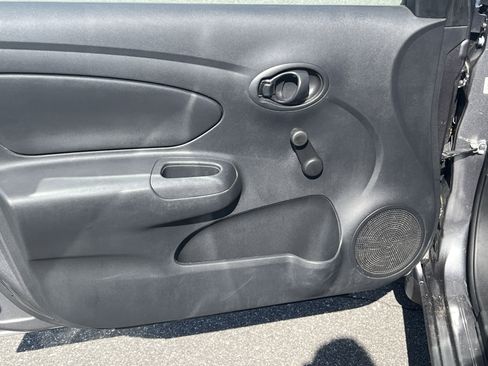 Used 2019 Nissan Versa S Plus image 19