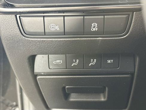 Used 2025 MAZDA MAZDA3 s image 23