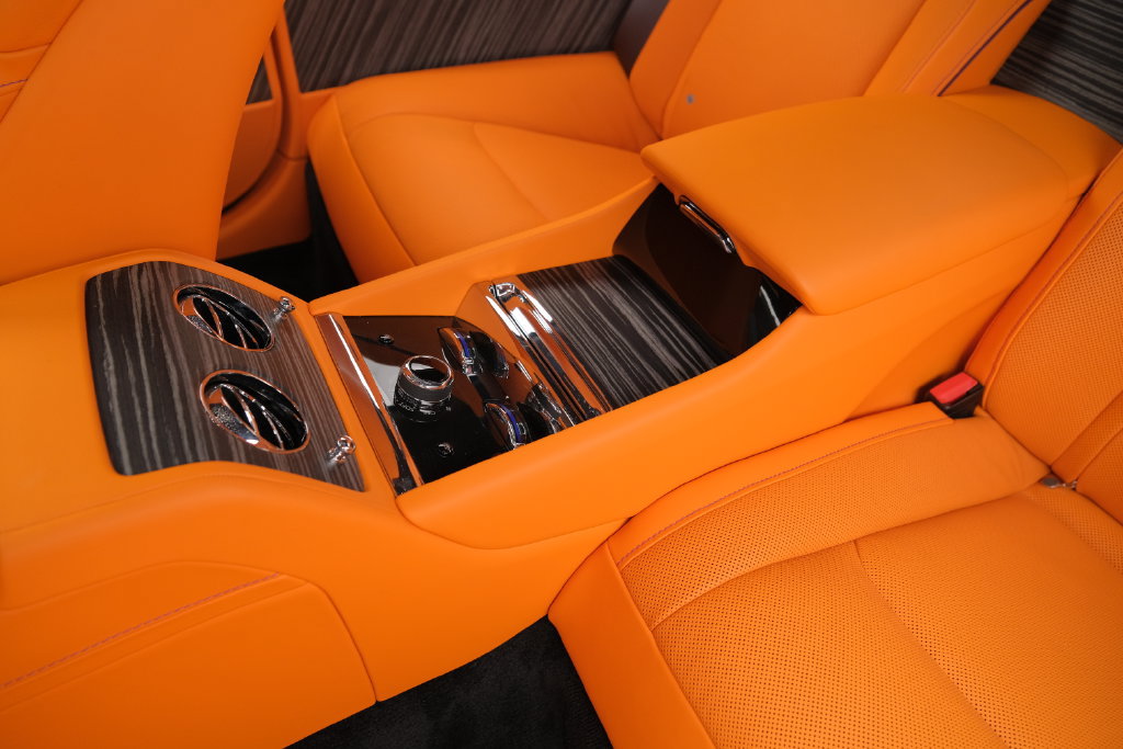 Used 2024 Rolls-Royce Spectre w/ Spectre Launch Package AWD/4WD image 14