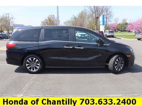 Certified 2023 Honda Odyssey EX-L image 8