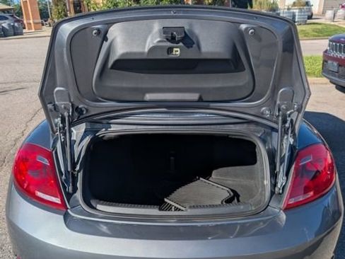 Used 2013 Volkswagen Beetle 2.5 image 15