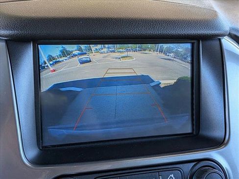 Used 2018 Chevrolet Tahoe LT AWD/4WD image 11