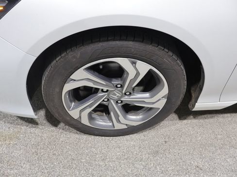 Used 2019 Honda Accord EX-L image 8
