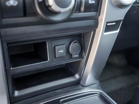 Used 2020 Toyota 4Runner SR5 Premium image 19