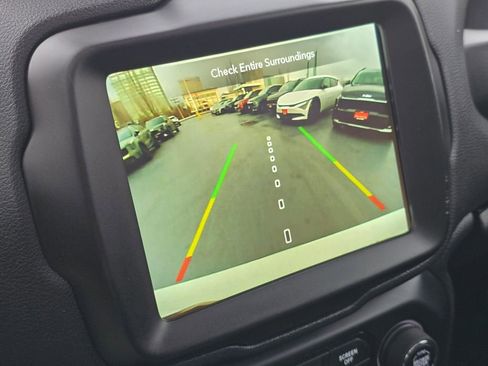 Used 2023 Jeep Renegade Altitude w/ Sun/Sound Group image 33