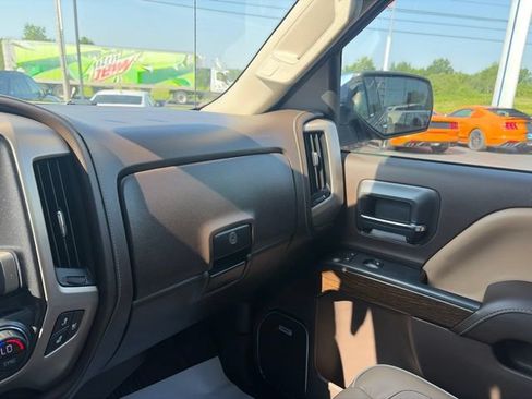 Used 2018 GMC Sierra 1500 Denali w/ Denali Ultimate Package AWD/4WD image 22