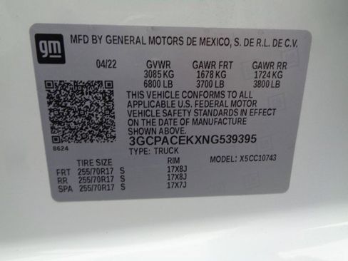 Used 2022 Chevrolet Silverado 1500 LT w/ Safety Package image 22