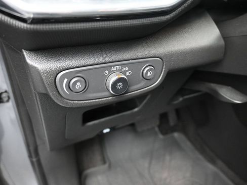 Used 2023 Chevrolet TrailBlazer LT w/ Convenience Package FWD image 13