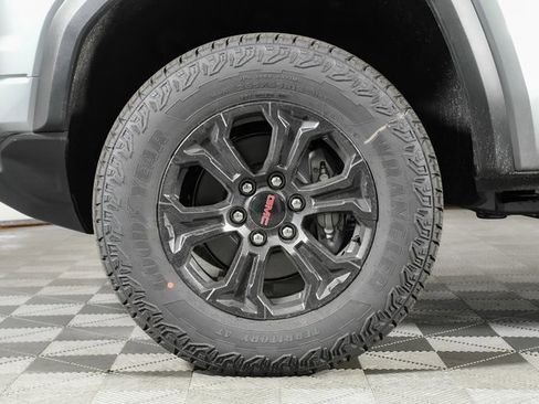 New 2025 GMC Canyon Elevation w/ Convenience Package image 47