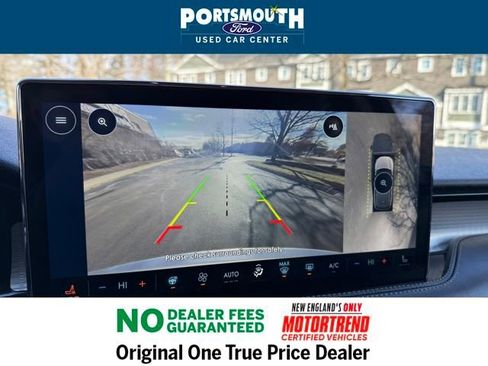 Used 2023 Lincoln Corsair AWD w/ Equipment Group 101A image 10