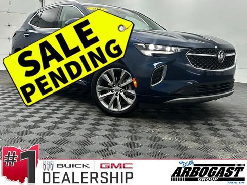 Used 2022 Buick Envision Avenir w/ Technology Package II image 1
