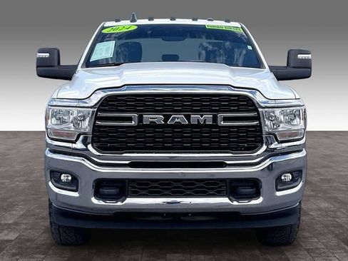 Used 2024 RAM 2500 Big Horn AWD/4WD image 3