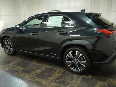 Used 2022 Lexus UX 250h w/ Premium Package AWD/4WD image 8