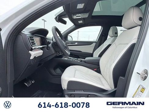 New 2026 Volkswagen Atlas Cross Sport SEL Premium R-Line AWD/4WD image 23