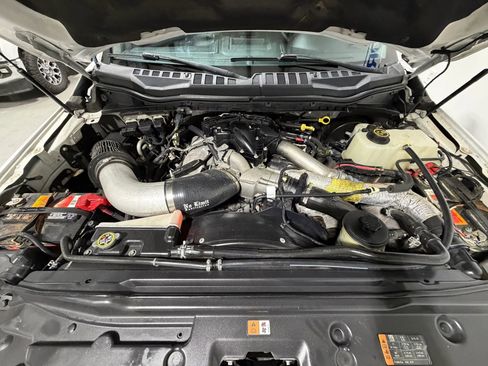 Used 2018 Ford F250 Lariat w/ Lariat Ultimate Package AWD/4WD image 20