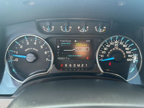 Used 2014 Ford F150 XLT w/ Equipment Group 302A Luxury image 22