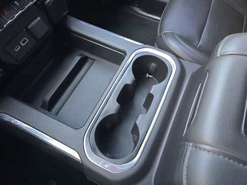 Used 2020 Chevrolet Silverado 1500 LTZ w/ LTZ Plus Package image 32