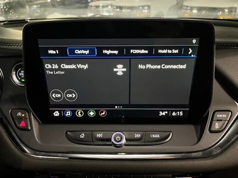 Used 2025 Chevrolet Blazer LT FWD image 24