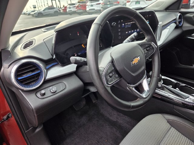Certified 2024 Chevrolet Trax LT w/ Driver Confidence Package FWD image 22