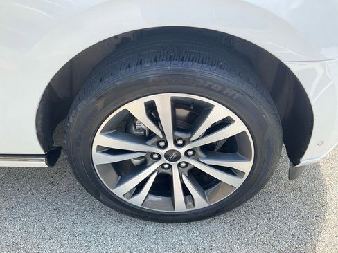 Used 2021 Ford Expedition Platinum image 30