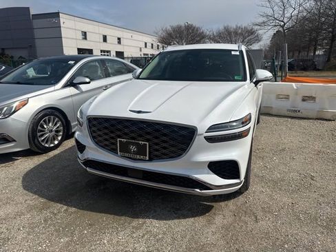 Certified 2026 Genesis GV70 2.5T image 4