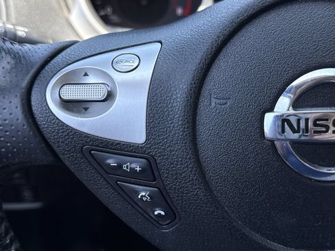 Used 2012 Nissan Juke SL AWD/4WD image 19