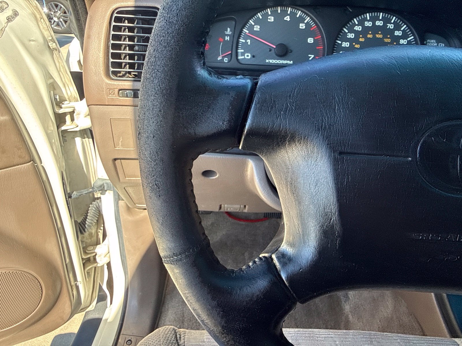 Used 2000 Toyota 4Runner SR5 RWD image 11