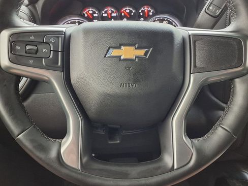 Used 2023 Chevrolet Silverado 1500 Custom RWD image 16