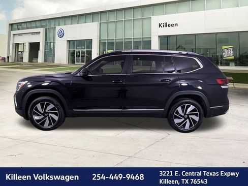 New 2025 Volkswagen Atlas SEL image 4
