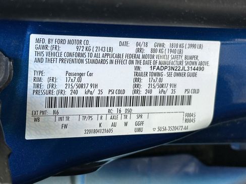 Used 2018 Ford Focus Titanium image 15