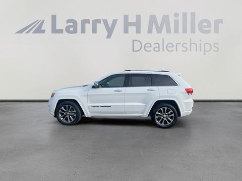 Used 2018 Jeep Grand Cherokee Overland image 8