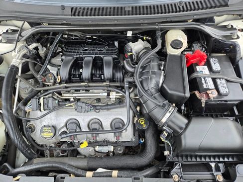 Used 2009 Ford Taurus SE image 26