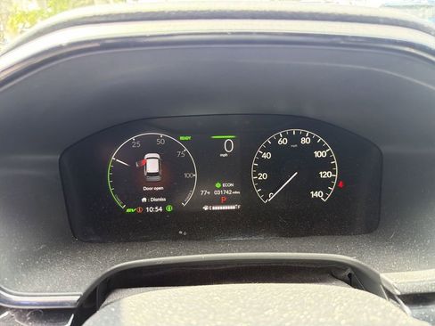 Used 2024 Honda CR-V Sport Touring image 25