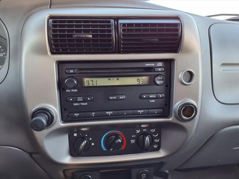 Used 2010 Ford Ranger XLT image 16