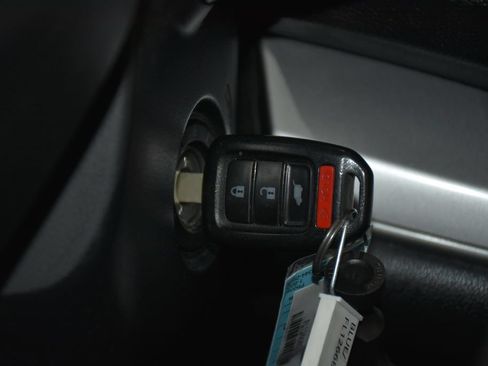 Used 2015 Honda CR-V LX image 14