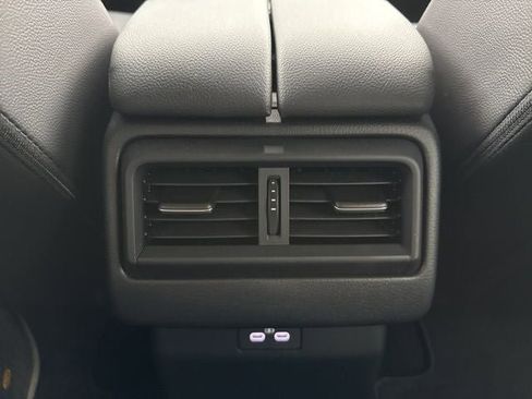 Used 2025 MAZDA CX-50 AWD 2.5 Hybrid w/ Premium Pkg image 18