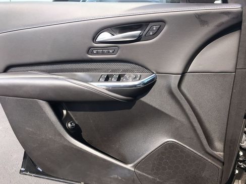 Used 2024 Cadillac XT4 Sport w/ LPO, Floor Liner Package AWD/4WD image 13