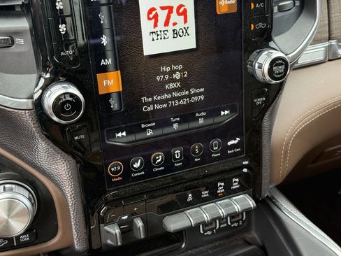 Used 2021 RAM 1500 Limited AWD/4WD image 22