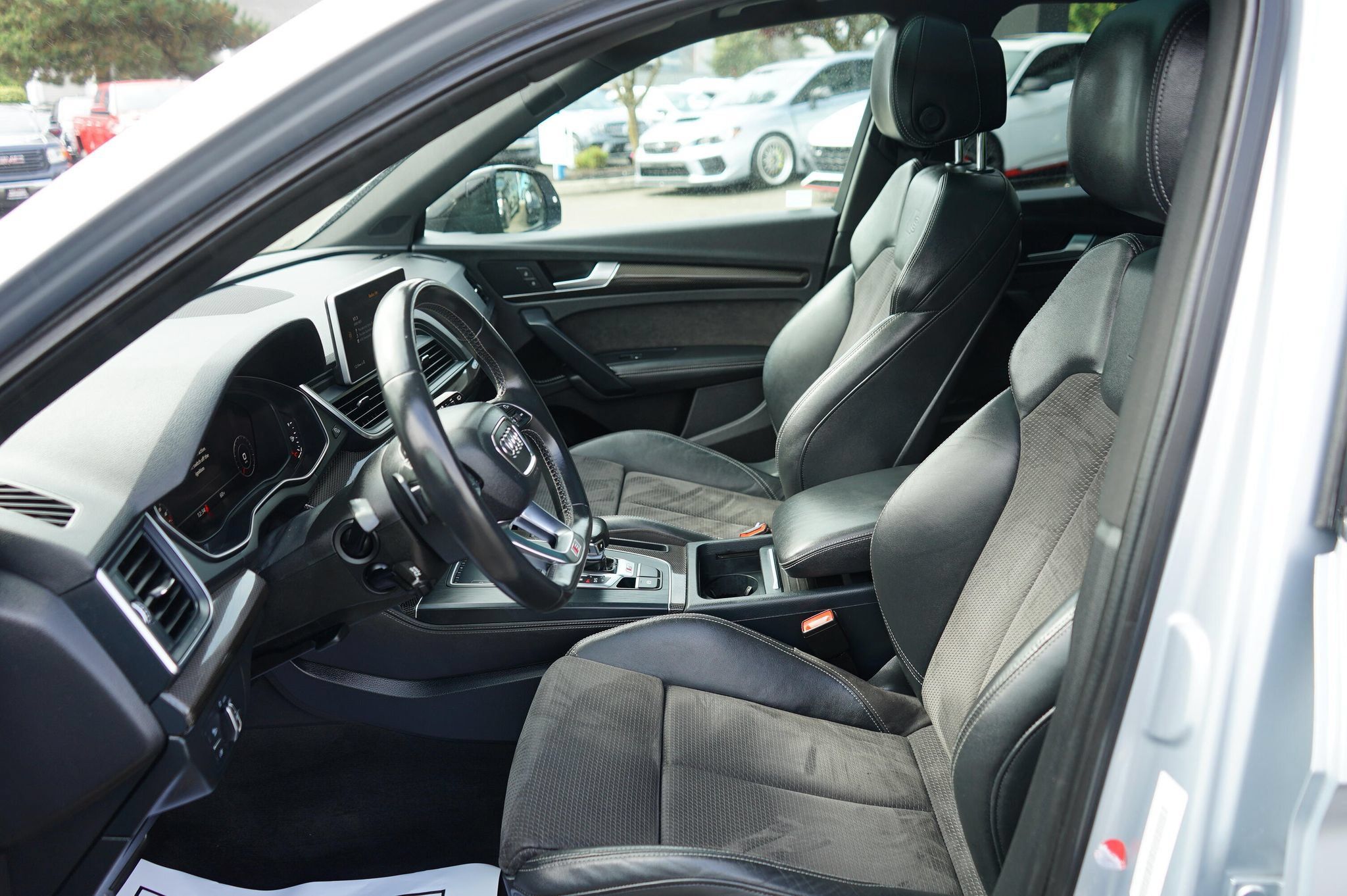 Used 2019 Audi SQ5 Premium Plus w/ Premium Plus Package AWD/4WD image 10