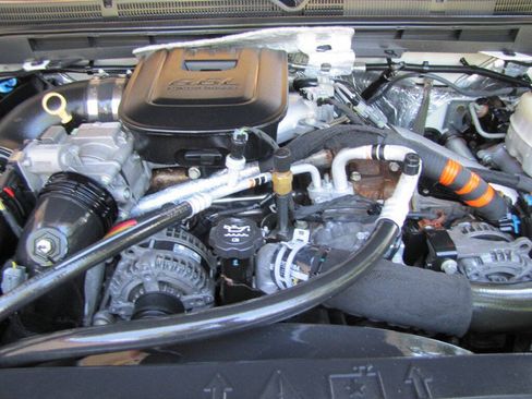 Used 2015 GMC Sierra 3500 Denali AWD/4WD image 39