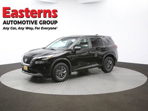 Used 2022 Nissan Rogue S image 53
