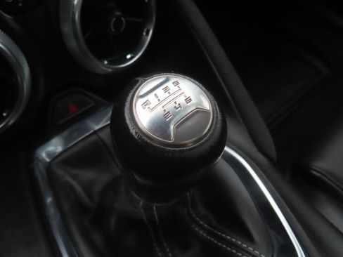 Used 2023 Chevrolet Camaro LT RWD image 28