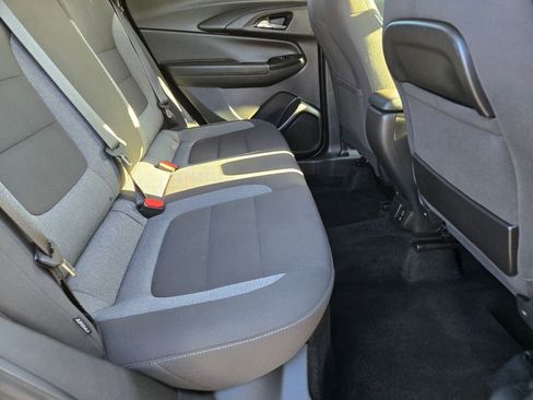 Used 2021 Chevrolet TrailBlazer LT w/ Convenience Package AWD/4WD image 14