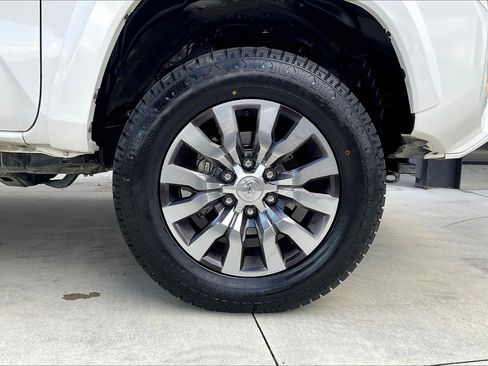 Used 2023 Toyota Tacoma Limited image 23