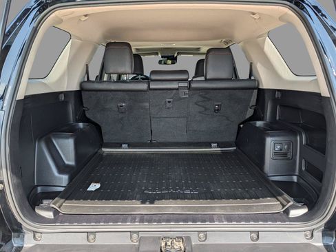 Used 2020 Toyota 4Runner Venture w/ Moonroof Package AWD/4WD image 33