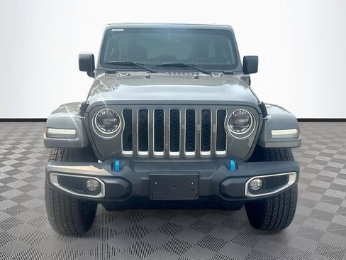 Used 2023 Jeep Wrangler Unlimited Sahara w/ Cold Weather Group AWD/4WD image 2