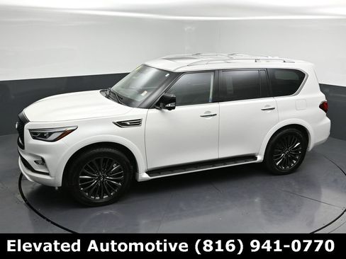 Used 2023 INFINITI QX80 Premium Select w/ All-Season Package image 31