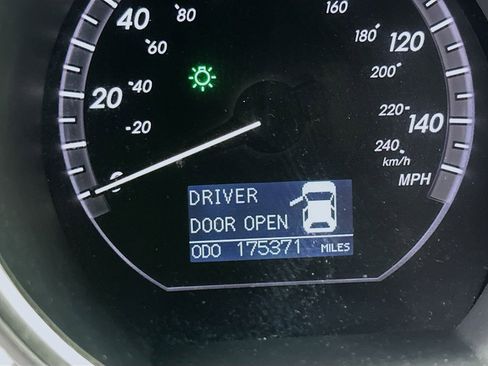 Used 2007 Lexus RX 400h AWD image 12