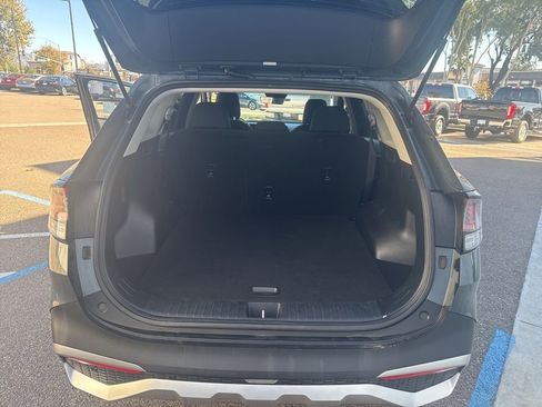 Used 2023 Kia Sportage LX AWD/4WD image 8