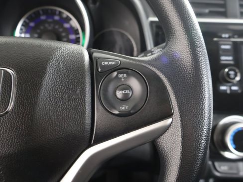 Used 2016 Honda Fit LX image 39